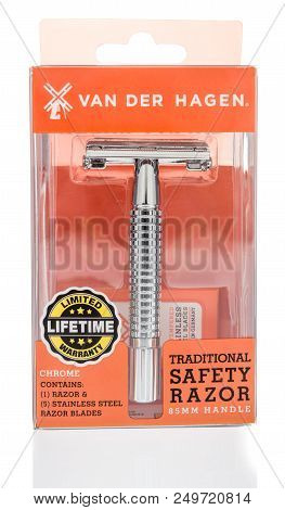 Winneconne, Wi - 4 July 2018: A Package Of A Van Der Hagen Safety Razor On An Isolated Background.