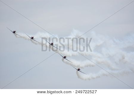 Chicopee, Ma - Jul 14: Geico Skytypers At The 2018 Great New England Airshow At Westover Air Reserve