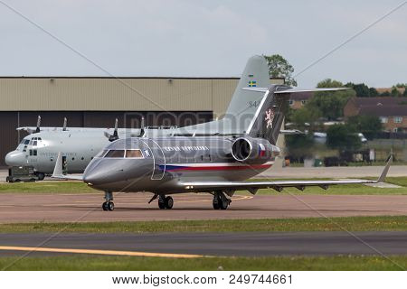 Raf Fairford, Gloucestershire, Uk - July 9, 2014: Czech Air Force Canadair Challenger 601-3a Vip Air