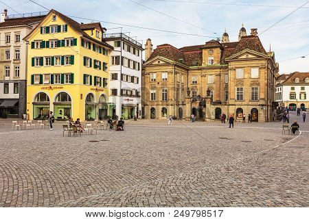 Zurich, Switzerland - September 28, 2017: Munsterhof Square In The City Of Zurich. Munsterhof Is A T