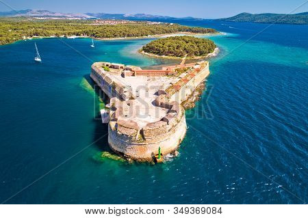 Saint Nikola Fortress Overlooking Sibenik Bay Entrance, Archipelago Od Dalmatia, Croatia