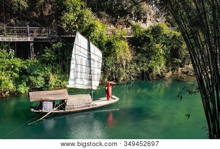 Yichang, Hubei / China - Dec 25 2019:  The Actress Wear The Chinese Traditional For Show The Traditi