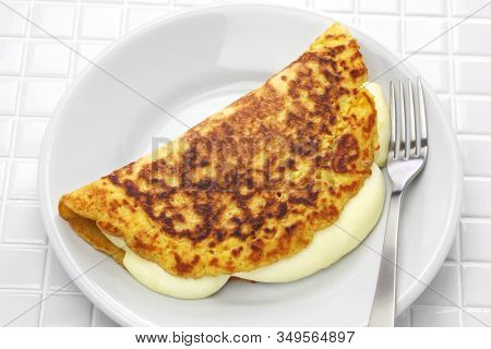 cachapa, venezuelan corn pancake with handmade cheese