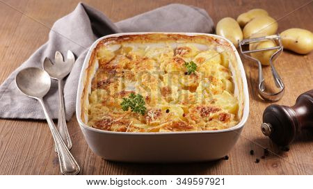 baked potato with cheese and cream- gratin dauphinois, french dish