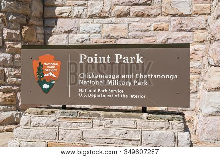 Chattanooga, Tn - October 8, 2019: Point Park Entrance Sign In The Chickamauga And Chattanooga Natio