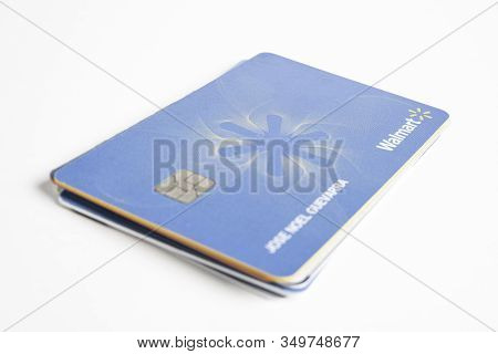 Vidalia, Georgia / Usa - June 29, 2019: A Close-up Studio Shot Of The Walmart Credit Card Set On A P