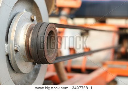 Belt Drive Pulley For Power Driving. Belt For Driving Tractors.