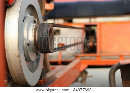 Belt Drive Pulley For Power Driving. Belt For Driving Tractors.