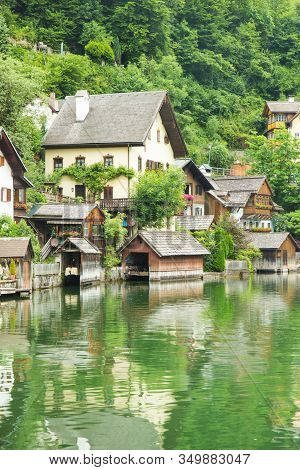 Hallstadt, July 2nd 2017: Old Houses Of Famous Alpine Village Hallstadt