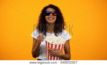 Black Woman In 3d Glasses Eating Popcorn And Watching Comedy Movie, Leisure