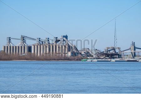 New Orleans, La - February 11: Cargill Grain Elevator And Barges On The Mississippi River On Februar