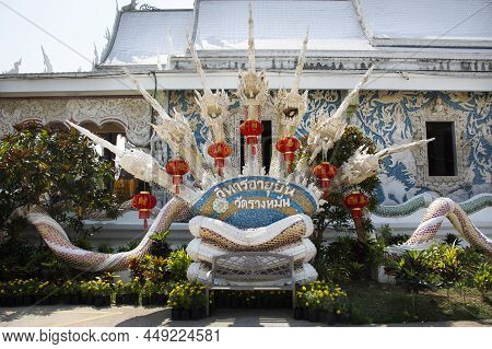 Wat Pracha Rat Bamrung Or Rang Man Temple For Thai People And Foreign Travelers Travel Visit And Res