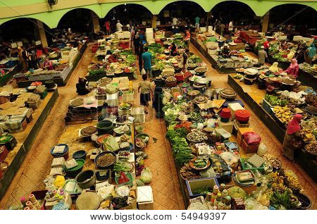 Siti Khadijah Wet Market