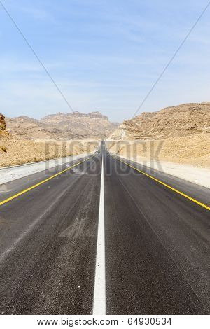 Highway Running Along The Coast, Dhofar (oman)