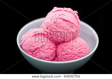 Raspberry Ice Cream Dessert