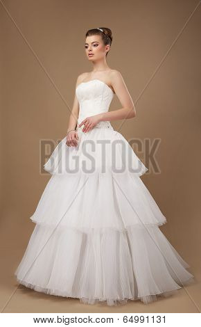Elegance. Young Lady In Long Classic Bridal Dress
