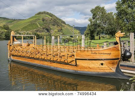 Roman Boat Neumagen