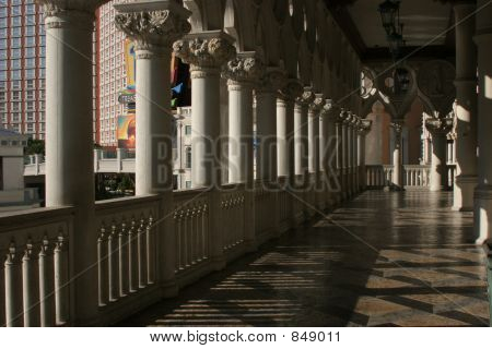 Pilares al atardecer