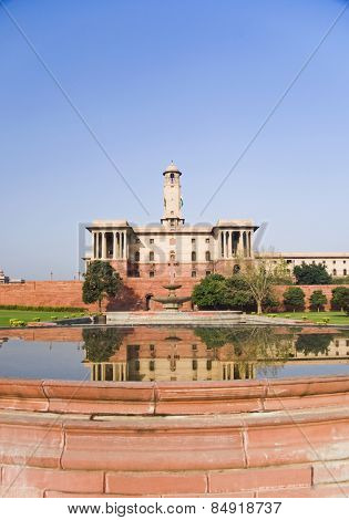 Reflection of a government building in water, Rashtrapati Bhavan, New Delhi, India