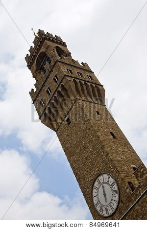 Low angle view of Torre d'Arnolfo, Palazzo Vecchio, Piazza della Signoria, Florence, Tuscany, Italy