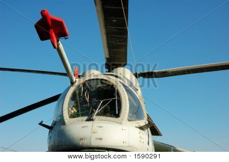 Elicottero russo Mi-24