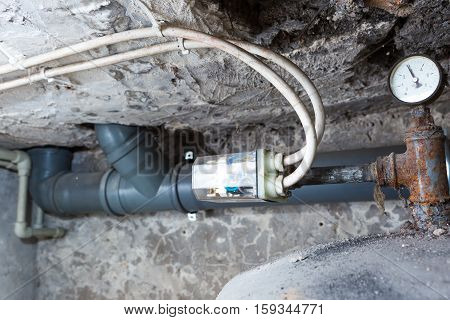 Electronic Controller Of Water Tank In Home