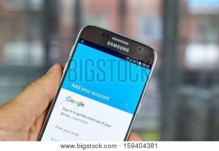 MONTREAL CANADA - JUNE 23 2016 : Google Account sign in on Samsung S7 screen.