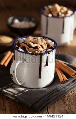 s'mores hot chocolate mini marshmallows cinnamon winter drink