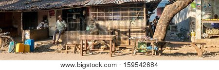 ZANZIBAR, TANZANIYA- JULY 14: simple street in african village on July 14, 2016 in Zanzibar