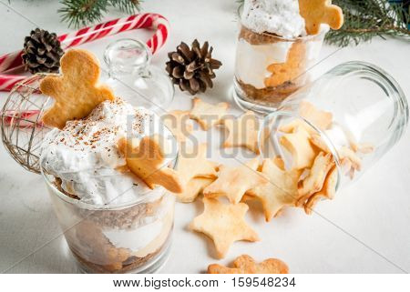 Ginger Trifle With Gingerbreads