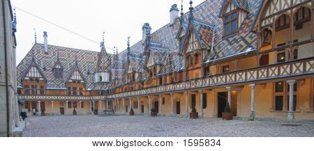 Panorama hlavní místo, stará nemocnice Beaune, Francie,