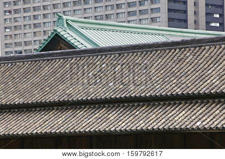 Japan, Tokyo, Tokyo Imperial Palace, Rooftop of Otemon (East Gate), close-up