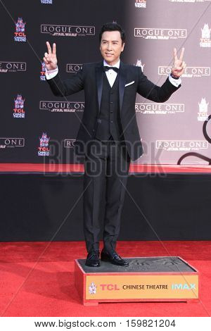 LOS ANGELES - DEC 1:  Donnie Yen at the Donnie Yen Hand And Footprint Ceremony at TCL Chinese Theater IMAX on December 1, 2016 in Los Angeles, CA