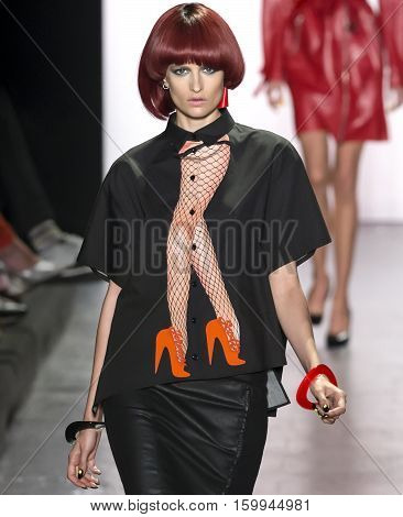 Jeremy Scott - Spring 2017 Collection