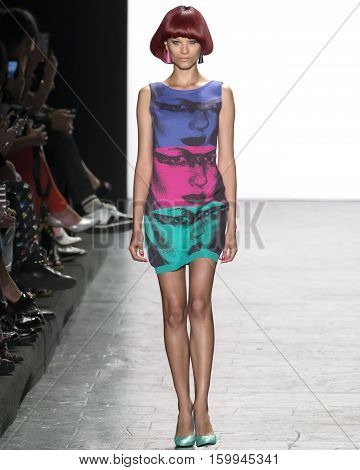 Jeremy Scott - Spring 2017 Collection