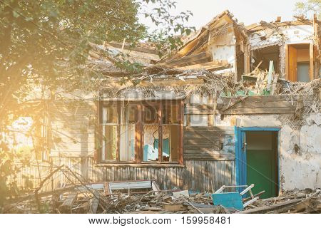 Destroyed by the earthquake building.  Destroyed by the earthquake building. People were left without homes.