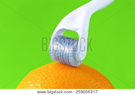 Derma Roller For Medical Micro Needling Therapy. Tool Also Known As: Derma Roller, Mesoroller, Meso-