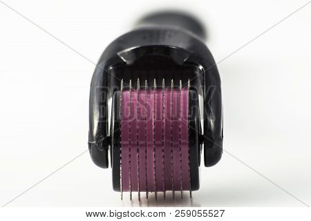 Derma Roller For Medical Micro Needling Therapy. Tool Also Known As: Derma Roller, Mesoroller, Meso-