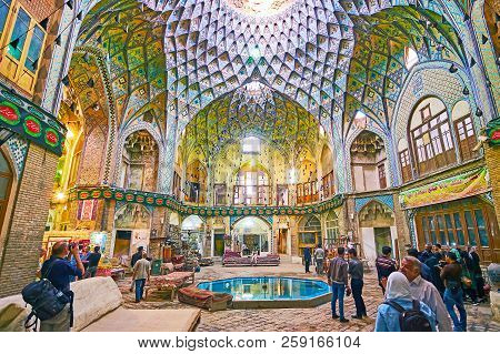 Kashan, Iran - October 22, 2017:  Aminoddole Caravanserai Of Grand Bazaar With Carpet Shops, Antique