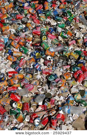 Basura montones en Luxor, Egipto