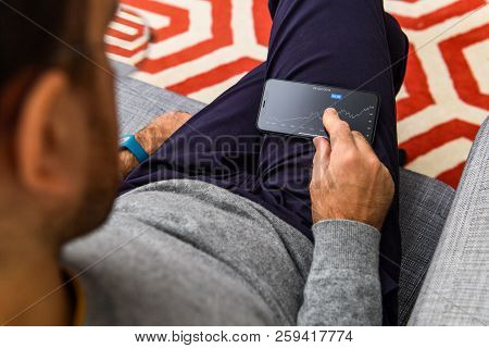 London, Uk - Sep 21, 2018: Man Using The New Apple Iphone Xs With The Immense Oled Retina Display An