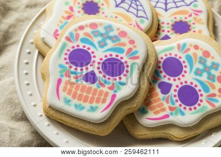 Homemade Mexican Sugar Skull Cookies