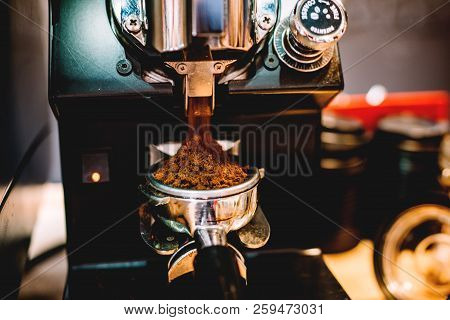 Details Of Grinding Coffee, Freshly Grinded Coffee By Basista In Cafe
