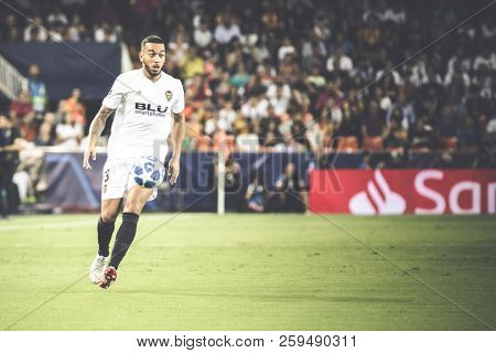 VALENCIA, SPAIN - SETEMBER 19: Ruben Vezo during UEFA Champions League match between Valencia CF and Juventus at Mestalla Stadium on September 19, 2018 in Valencia, Spain