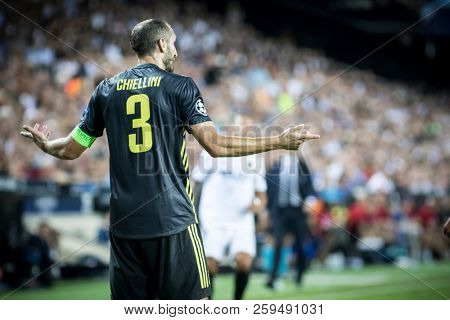 VALENCIA, SPAIN - SETEMBER 19: Chiellini during UEFA Champions League match between Valencia CF and Juventus at Mestalla Stadium on September 19, 2018 in Valencia, Spain