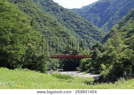 Dakigaeri Gorge In Senboku, Akita, Japan