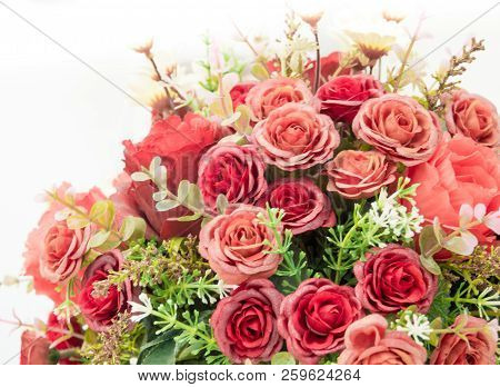 Fabric / Plastic Roses In Artificial Flower Bouquet