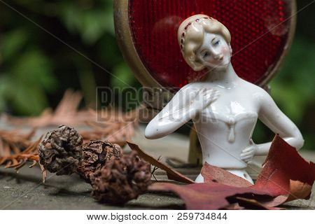 German Half Doll (porcelain) 