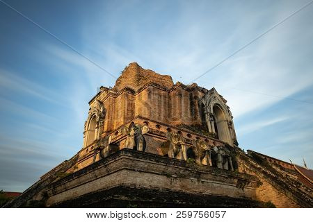 Wat Chedi Luang Temple In Chiang Mai Long Exposure