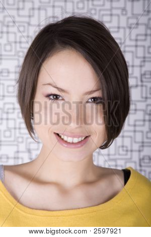 Bellissima giovane donna